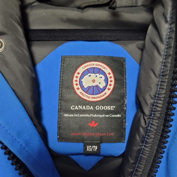 *48 hour sale*Men PBI Chilliwack Bomber in XS - Picture 4 of 6